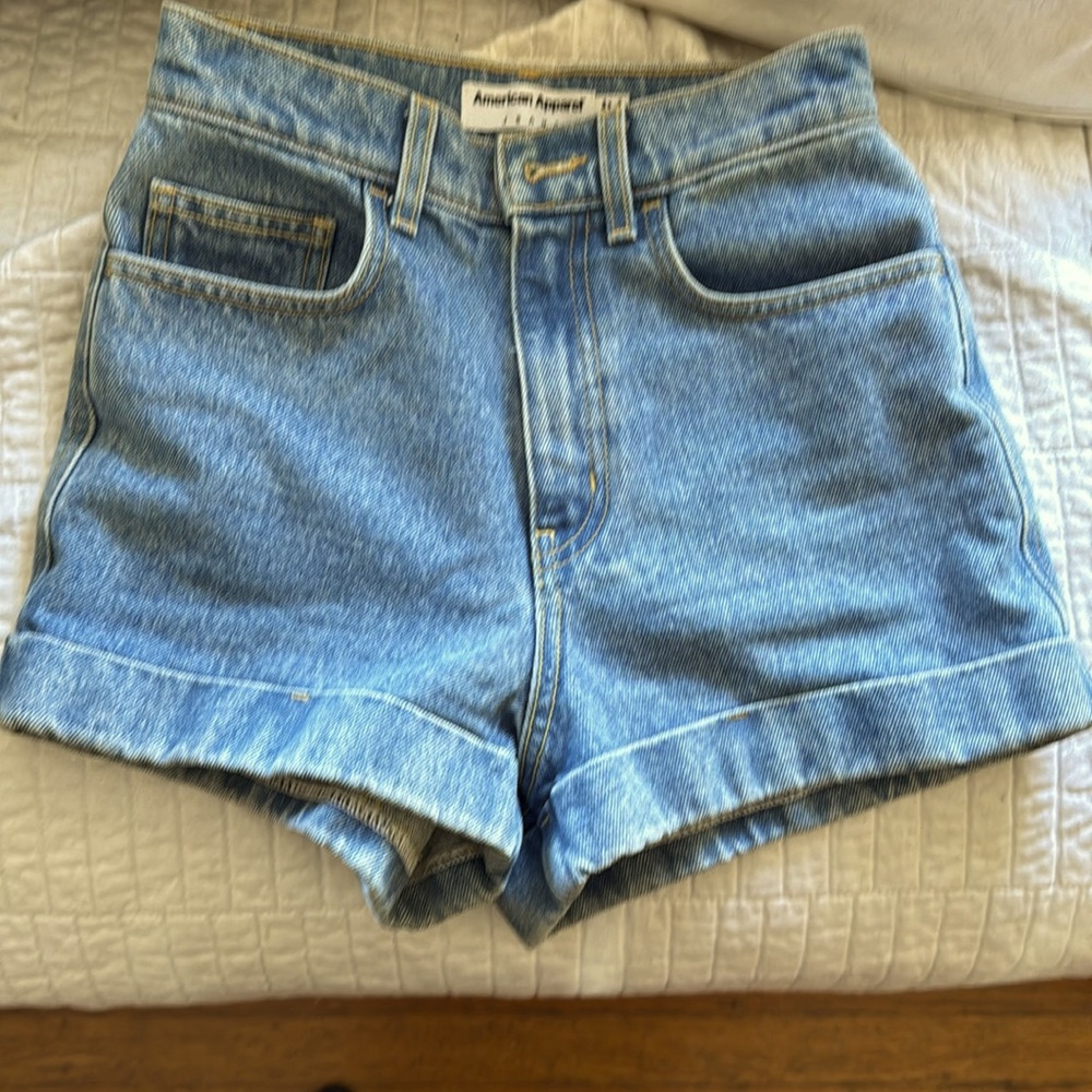 AMERICAN APPAREL Cutoff Shorts SIZE 24. NWOT light wash. Cuffed  2” inseam.